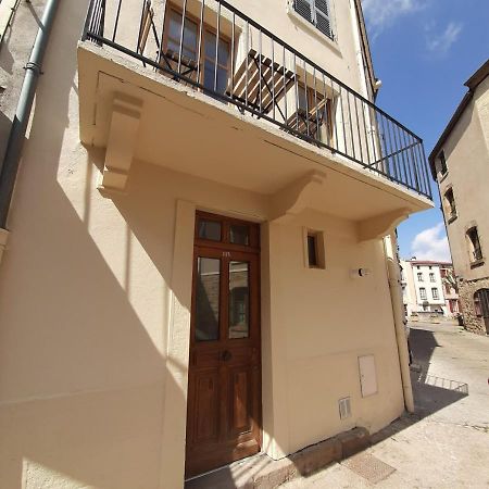 Maison De Ville Vic-le-Comte Exterior photo